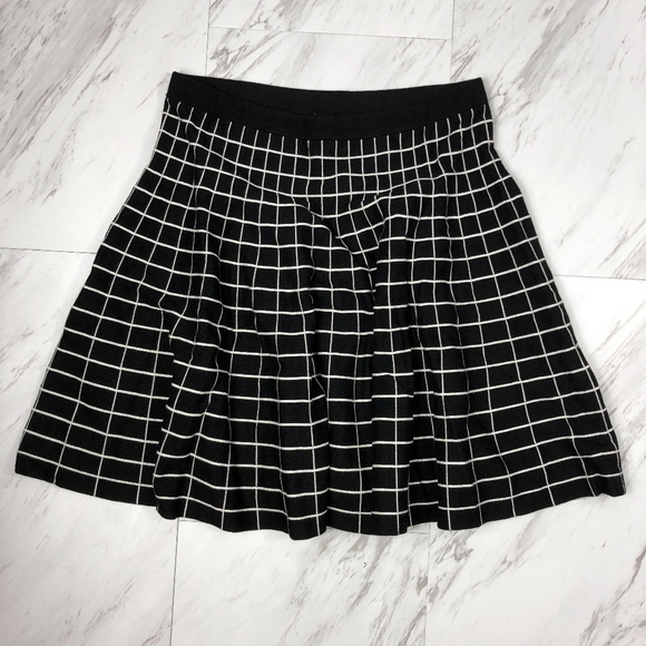 Chelsea & Theodore Dresses & Skirts - Striped Knit Skirt Size XLarge VGUC